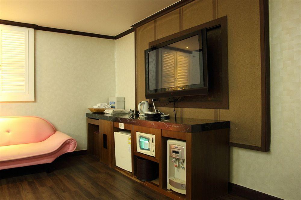 Hotel Diamond Suwon Eksteriør billede