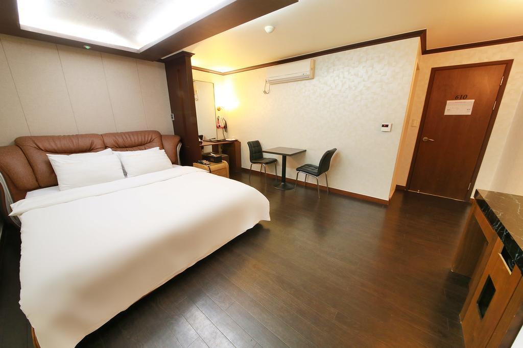 Hotel Diamond Suwon Eksteriør billede