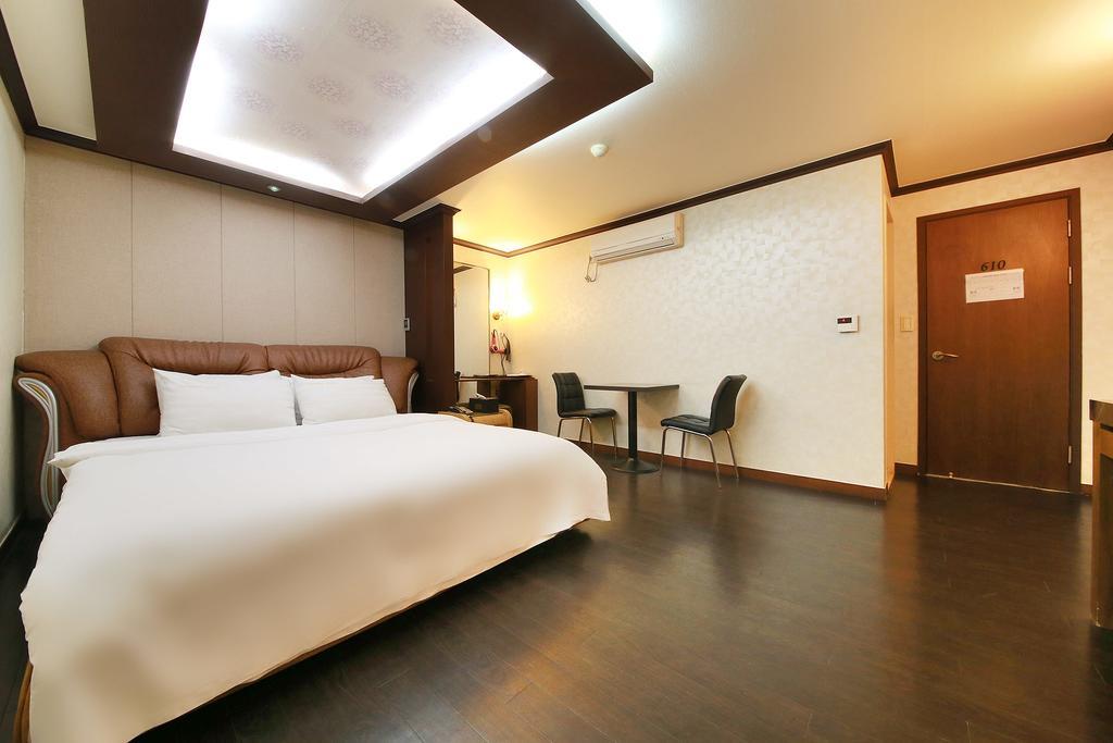 Hotel Diamond Suwon Eksteriør billede