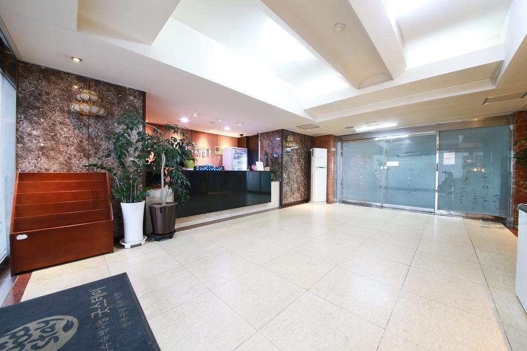 Hotel Diamond Suwon Eksteriør billede