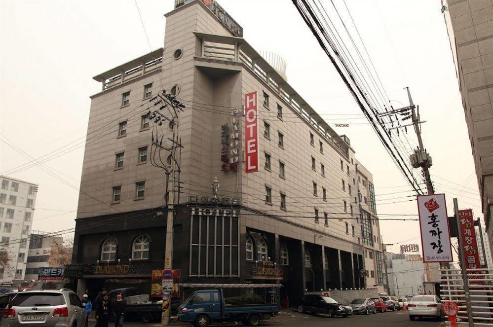 Hotel Diamond Suwon Eksteriør billede