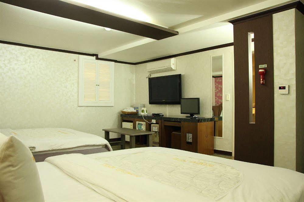 Hotel Diamond Suwon Eksteriør billede